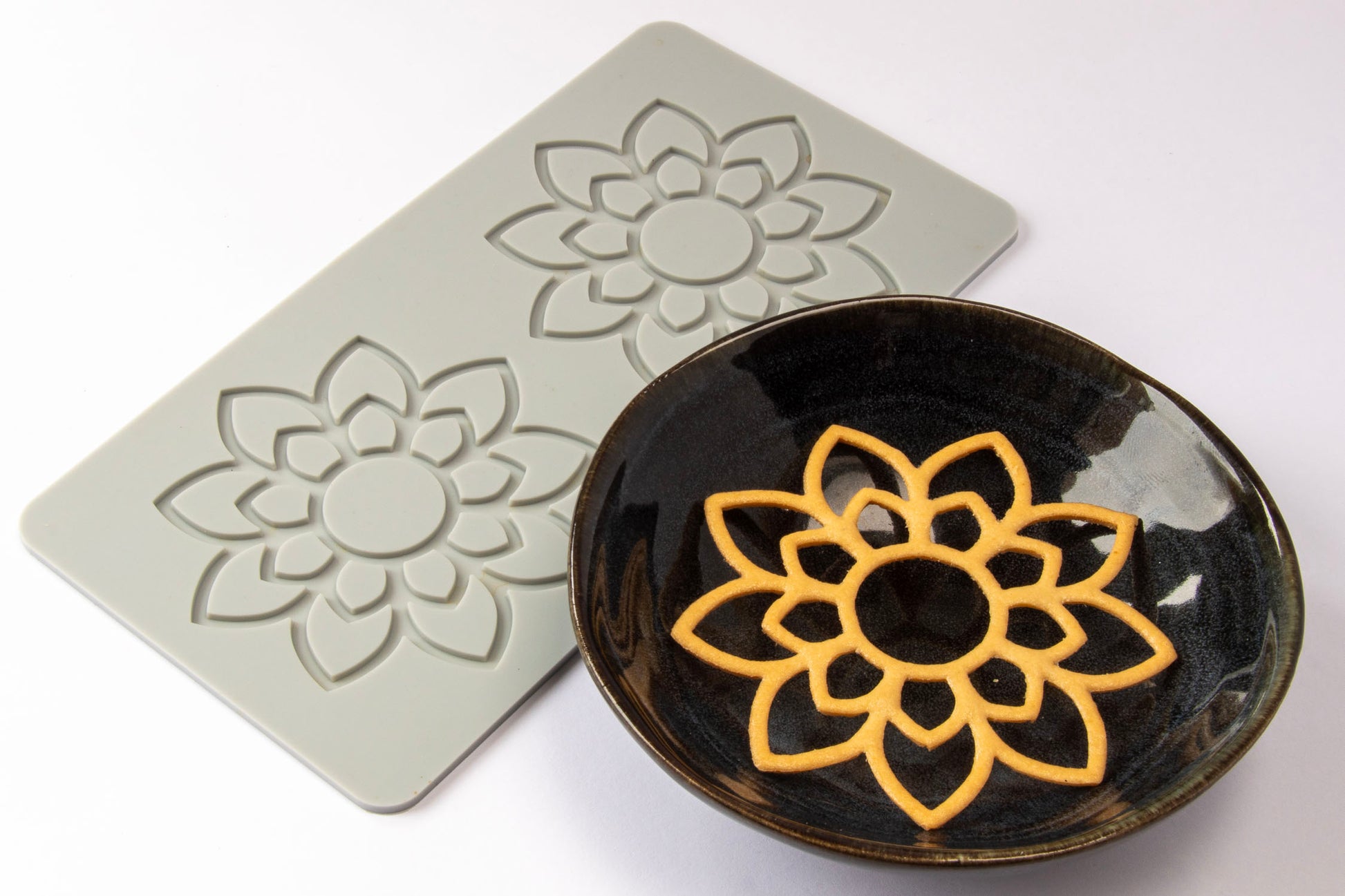 Floral Fantasy Flower Tuile Mold